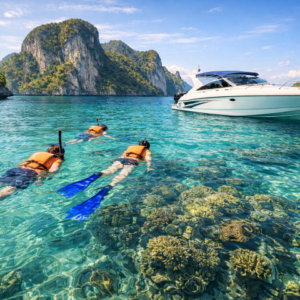 Amphawa Floating Market in the evening